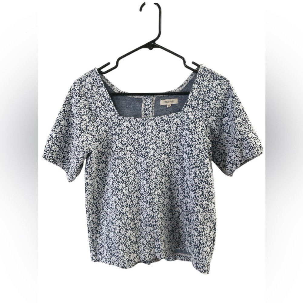 Madewell blue floral short sleeve blouse
